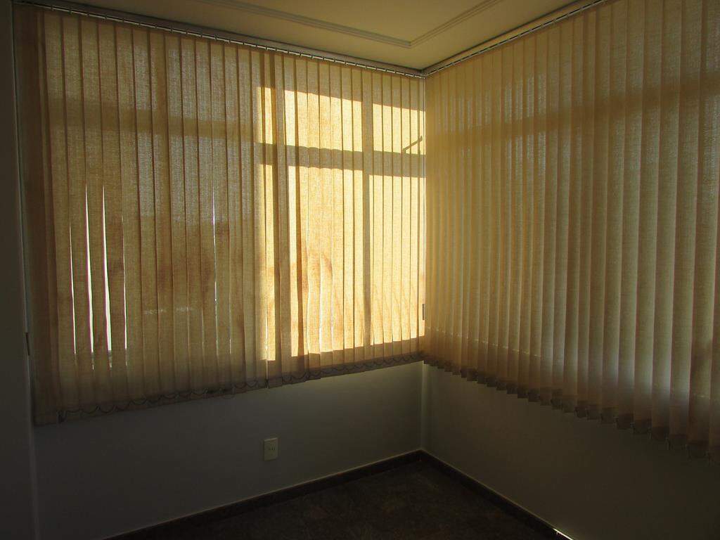 Apartamento à venda no Centro: Apartamento à venda, Centro - Divinópolis/MG